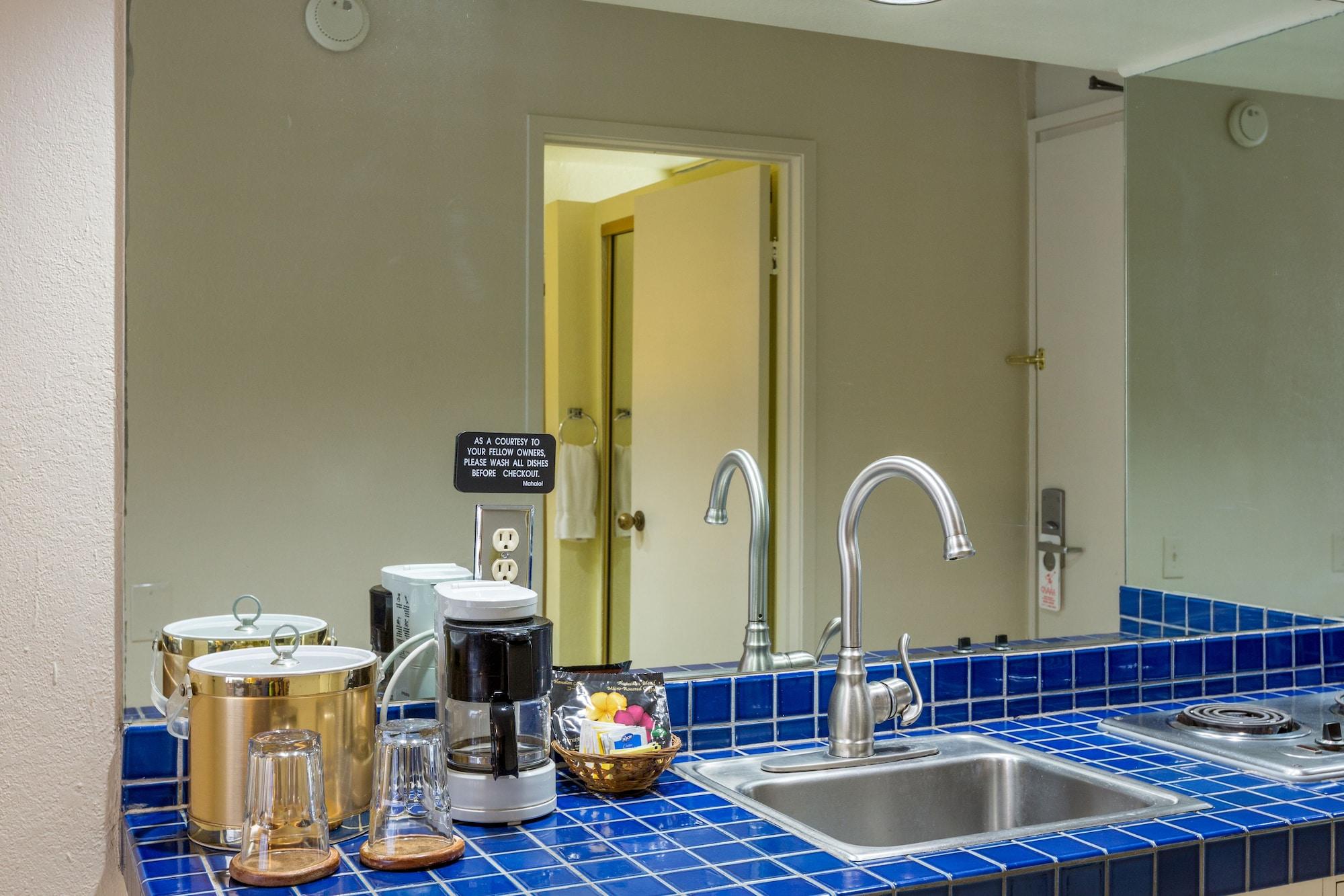 Kuhio Banyan Hotel Хонолулу Екстериор снимка